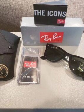 Ray-ban Wayfarer Black classic 2140 New 54MM
